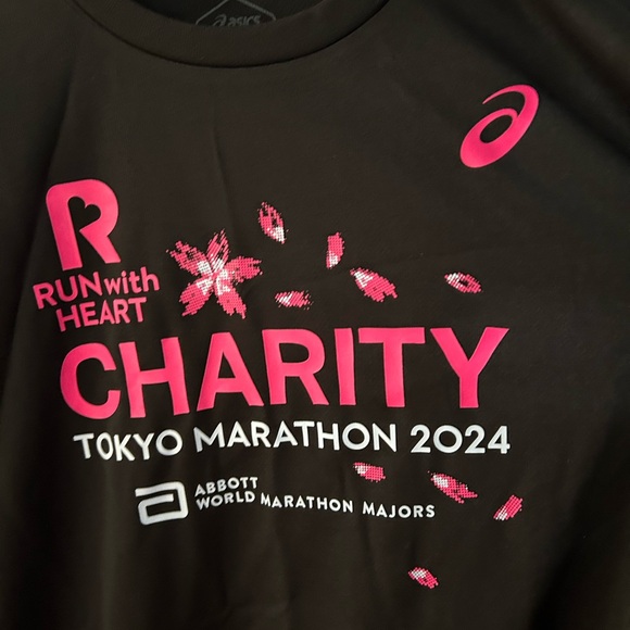 Toyko marathon top - Picture 2 of 4